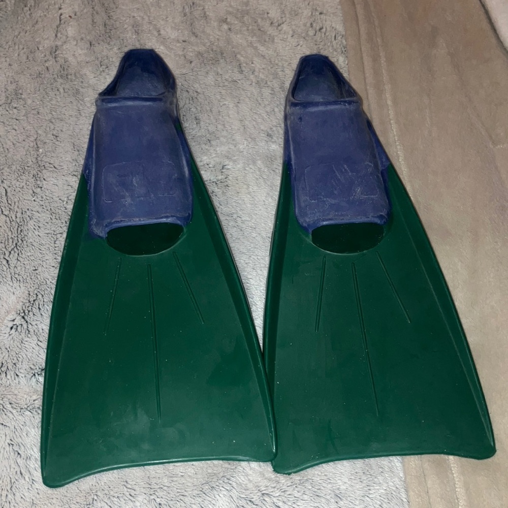 swim fins